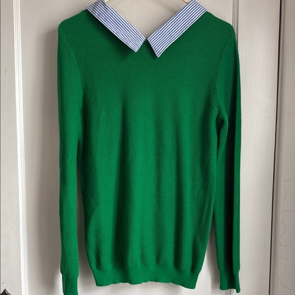 J. Crew Sweaters - J. Crew Green Crewneck Sweater with Long Sleeves